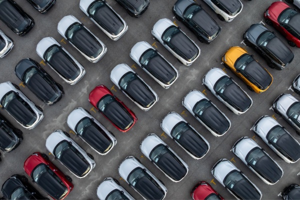 Shutterstock_voituresfichierfva Fichier des véhicules assurés : accessible aux conducteurs