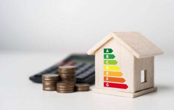 Shutterstock_calculersaplusvalue Valeur du logement après une rénovation énergétique : combien ?