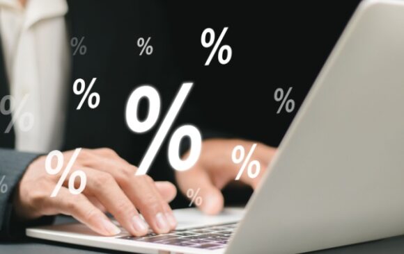 Shutterstock_gererlepastaux Gérer efficacement votre taux de prélèvement à la source en 2026
