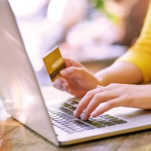 Shutterstock_paiementdemarterialiseimpots Paiement dématérialisé de l’impôt : quelles solutions ?