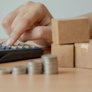 Shutterstock_taxepetitcolis Taxe sur les petits colis : ça se précise !