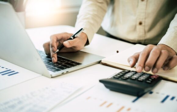 Difficultés pour payer ses impôts : panorama des solutions pour les professionnels