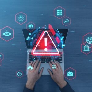 Shutterstock_echangeinfosadmi Lutte contre la fraude : le partage d'informations s'intensifie entre administrations