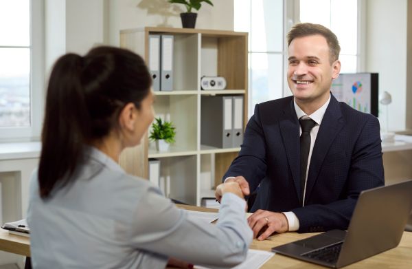 shutterstock_cautionnementdispropotionne Cautionnement : le terme de l’engagement libère-t-il la caution ?