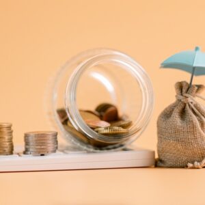 Insurance,Background,Money,Coin,Concept,Business,Protection,Finance,Sale,Financial Agent d’assurance : un portefeuille fiscalement amortissable ?
