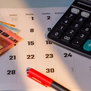 Accounting,Deadline,Concept,With,Euro,Money,And,A,Marked,Calendar. TVA et CIBS : rendez-vous en 2027 !